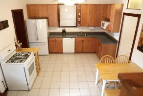 Spacious 1br Apartment in Raritan- Fully Furnished! - Image 5