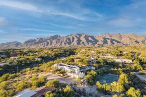 Foothills Luxury Casita with Private Pickleball Court - Image 2