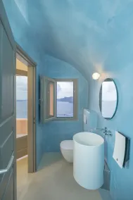Oia Waves Cave Houses - Image 2