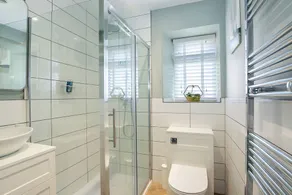 Stunning Townhouse in Cirencester - Image 3