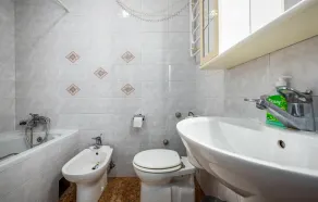 Nice Apartment In Vrsar With Wifi - Image 3