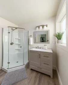 Charming Private Guest House Just 1 Mile from Downtown White Salmon - Image 3