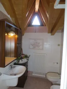 GERÄUMIGES, RUHIGES, HELLES, STRATEGISCHES PENTHOUSE IM ZENTRUM. aTEMBERAUBENDEN ANSICHTEN - Image 3