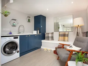 1 bedroom accommodation in Newton Abbot - Image 3
