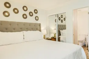10 A, One Bedroom Condo - Image 4