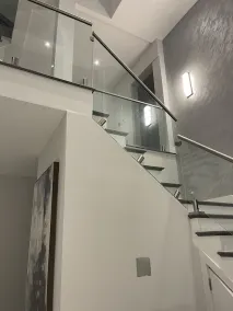 Spectacular modern house - just a few minutes from beach! - Image 3