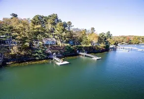 Amazing Oceanfront Private Cottage Deep H2O Dock  - Image 2