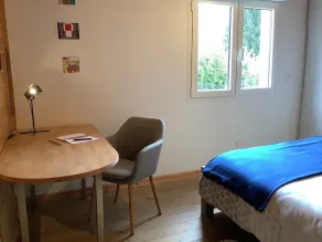 Warm, modern wooden house in a quiet location. Sleeps 8. - Image 5