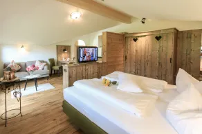 Dubbelrum nr 5 / lägenhet, 1-2 personer, 40 kvm, dusch / toalett, västläge balkong, TV, W-LAN, 1 vardagsrum, rökfritt - Image 3