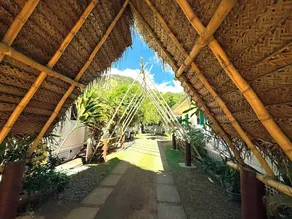 Charming houses with private beach and seaside pool - Image 5