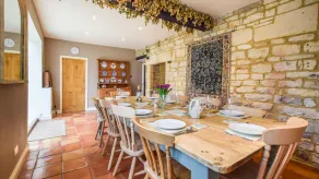 Barebones Farm - sleeps 14 guests  in 7 bedrooms - Image 4