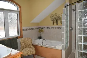 Tettegouche Lodge 8BR-6.5Bath & 32 acres of outdoors relaxation ON Baptism River - Image 3