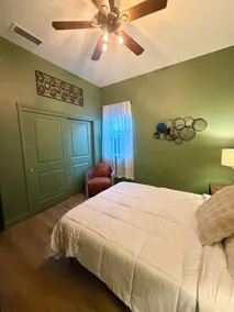 Suite #1 Full Private Apartment - Newly Renovated - Image 4