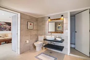 Mel de Flor Apartment with Sea View, Shared Infinity Pool, Garden & Wi-Fi - Image 2