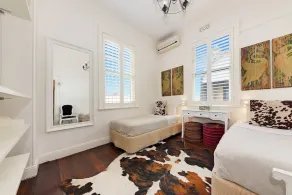 Rocks Boutique Cottage A - Image 5