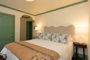 Historic Townhouse in Hudson, NY - Image 4