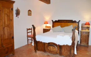 Casa Romira - Authentic villa w/ mountain views, pool, BBQ & large garden - Image 3