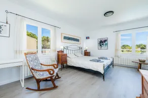 Holiday Home Casa Luz close to the Beach with Wi-Fi & Garden - Image 5