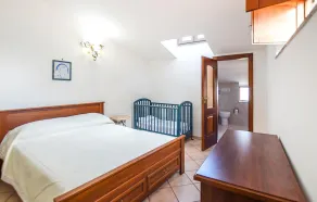 2 Bedroom Cozy Home In Roccagloriosa - Image 5