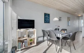 Amazing Home In Vestervig With Sauna - Image 4