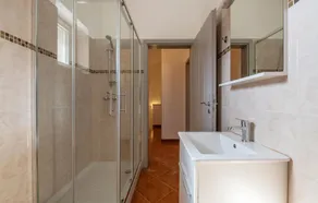 Charmante maison de 4 chambres à Hrboki - Image 3