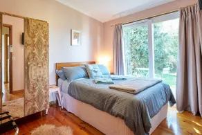 Far View - Pets, Linen, Wi-Fi, Netflix, Caravan, EV - Image 4