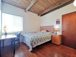 Comfy 2BR 1Bath Apartment near HWY580-80 - Image 5