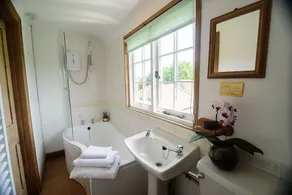 The Stable Cottage is situated in an Idyllic Rural Location near Woodchurch. - Image 2