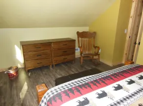 Very Private Cabin Nestled in the Pines with Awesome Views - Image 5