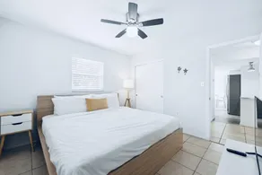 Penwood Pool Villa - Image 5