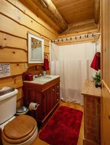 The Log Cabin - Image 4