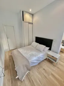 Escape to Madrid: Modern and Cozy Studio near IFEMA - Image 4
