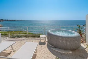 Cozy sea view rooms with private beach and jacuzzi - Image 2