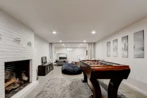 Updated home in Vancouver. King bed. - Image 3