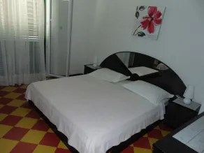 3-Zimmer-Ferienwohnung mit Balkon und Meerblick Sucuraj, Hvar (A-12887-a) - Image 3