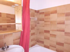 Pied des pistes de ski, 2ème étage, balcon, télévision, casier à ski, 36m², Méribel-Mottaret - Image 2