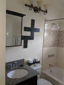 Zade's Vacation Home with Private pool, Ocho Rios - Image 5