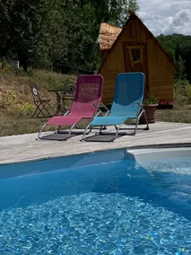 Au Bonheur Comtois unusual cabin with swimming pool - Image 4