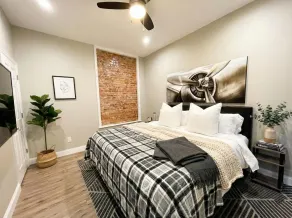 Charming Wilmington Penthouse Loft - Image 4