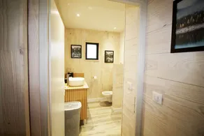 LE RENARD AIR-CONDITIONED WOODEN HOUSE - Image 2