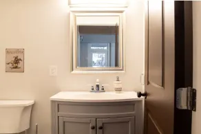 3BR Dogtown Bungalow Office and Bar - Image 3