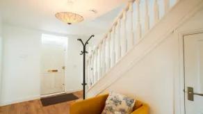 5 bed Edwardian Style House - Image 2