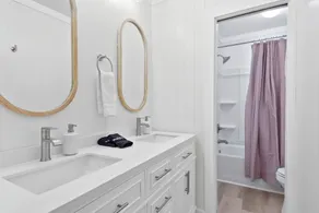 Renovated Pool Paradise Private Oasis Sleeps 14 - Image 2