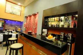 Hotel Osam - Image 4