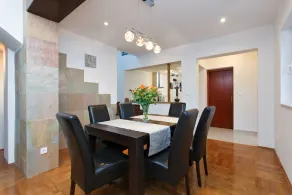 Beach house, 5 people, private pool, garden, terrace, families & kids - Image 4