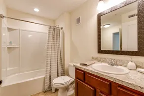 Oak Street #13 - Image 5