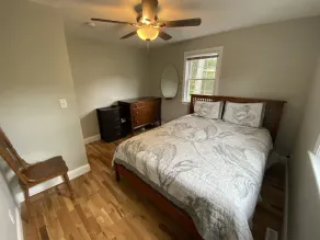 Updated 4 bedroom in Private Beach Association less than 1/2 mile walk to beach! - Image 3