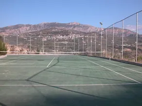 Sprawling Vlilla in Malades - Image 2