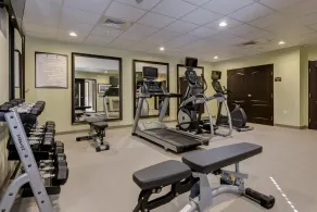 Studio | Lovely Suite Close to Edward Jones! - Image 3