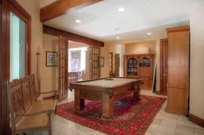 Luxurious Mountain Retreat with Pool Midway - Image 2